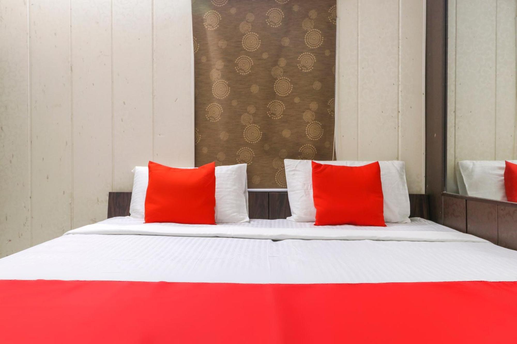 Hotel O Sky Garden Ludhiana Exterior foto