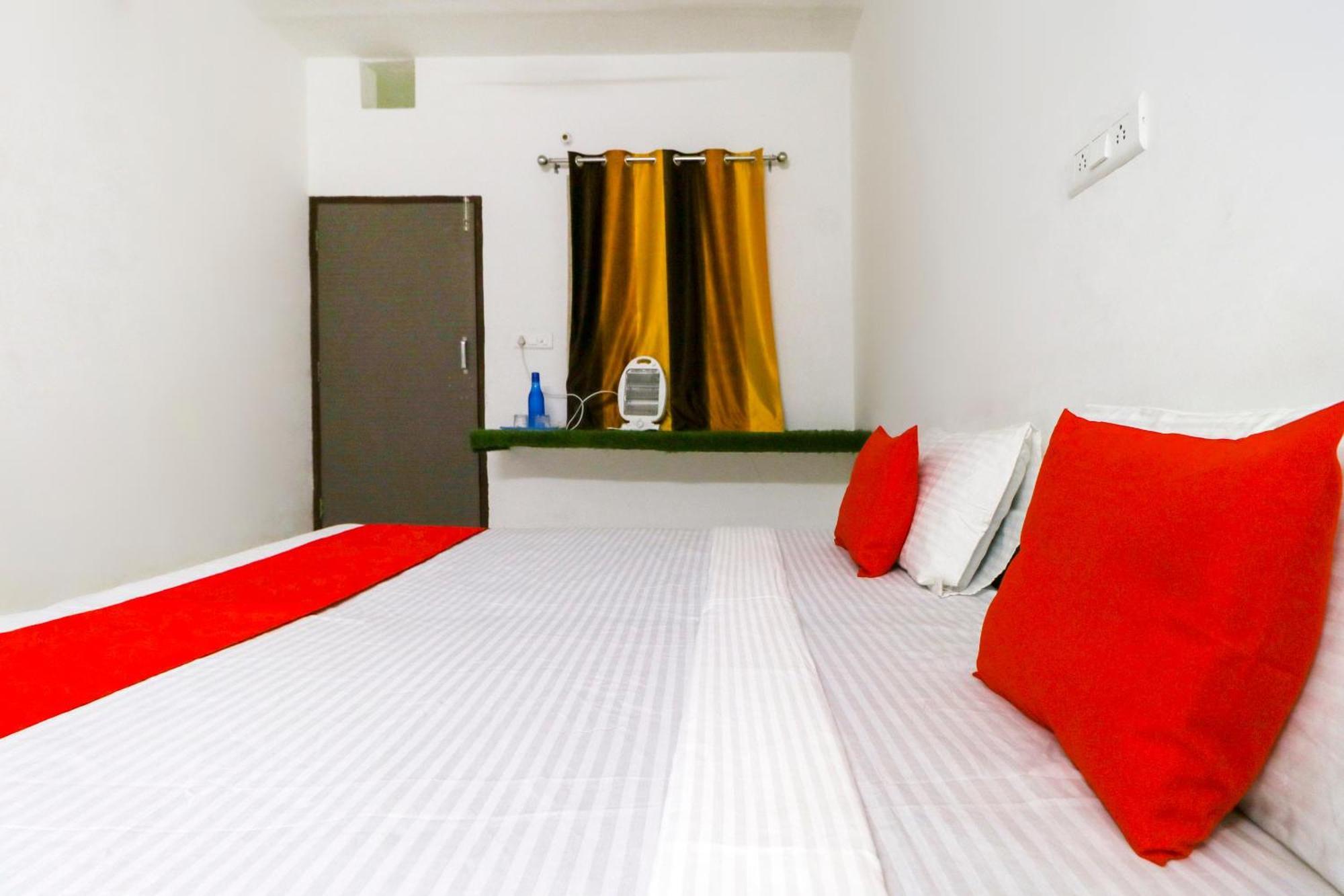 Hotel O Sky Garden Ludhiana Exterior foto